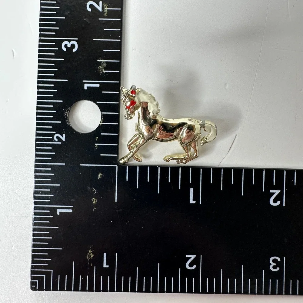 Gold Tone Galloping‎ Horse Brooch Red White Enamel Accents Animal Pin Costume